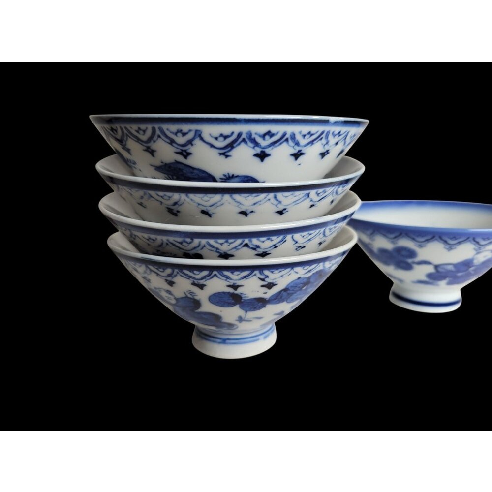 Mid-Century Japanese Sometsuke Rice Bowl  Blue & White Footed Porcelain - Picture 7 of 10
